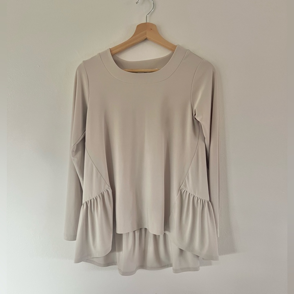 Sympli Boatneck Ruffle Trim High Low Long Sleeve Beige Tunic Top Size 2